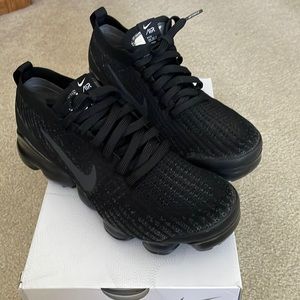 Womens vapor max